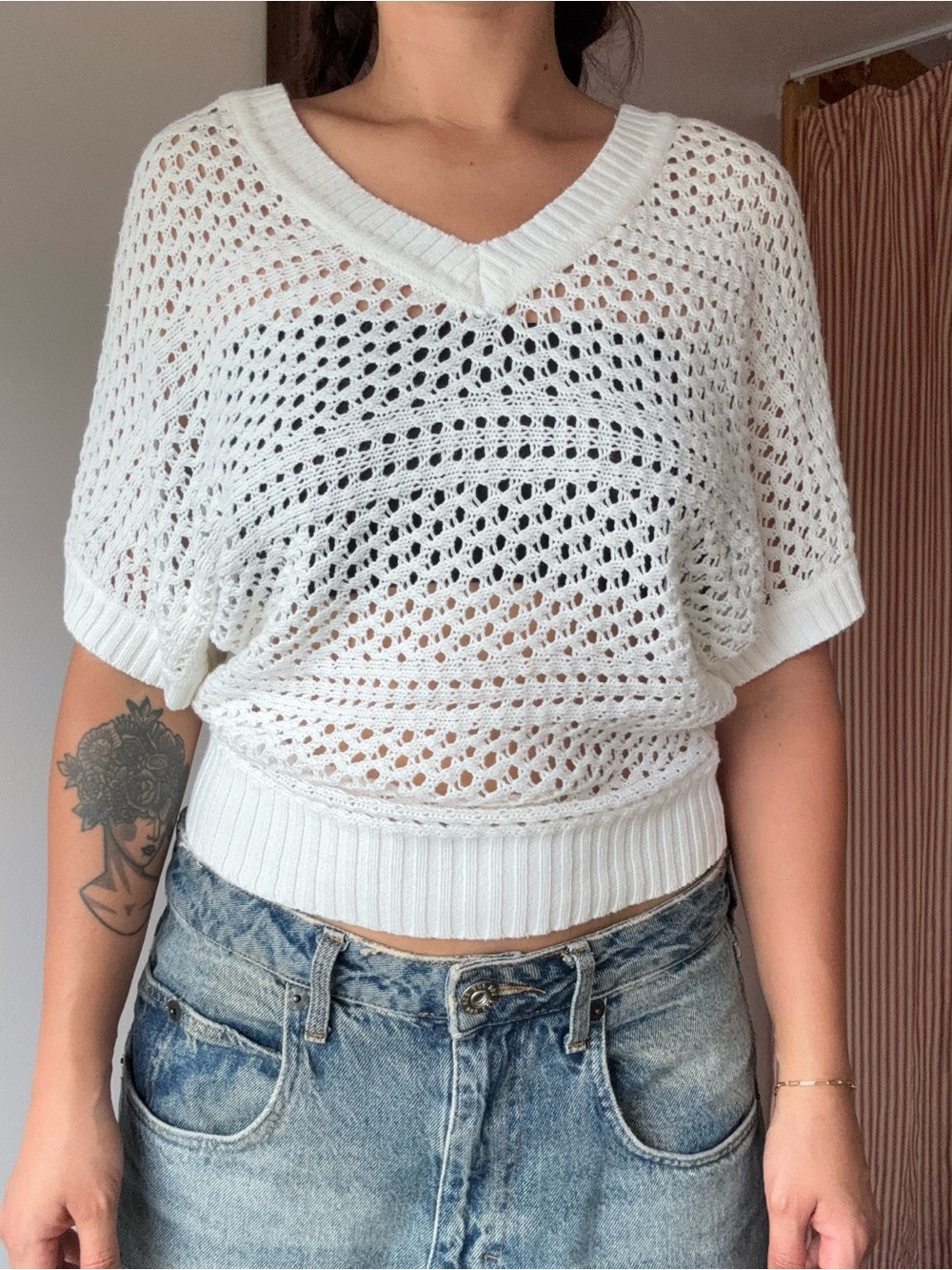 Vintage Bongo White Crochet Knit V-Neck Top